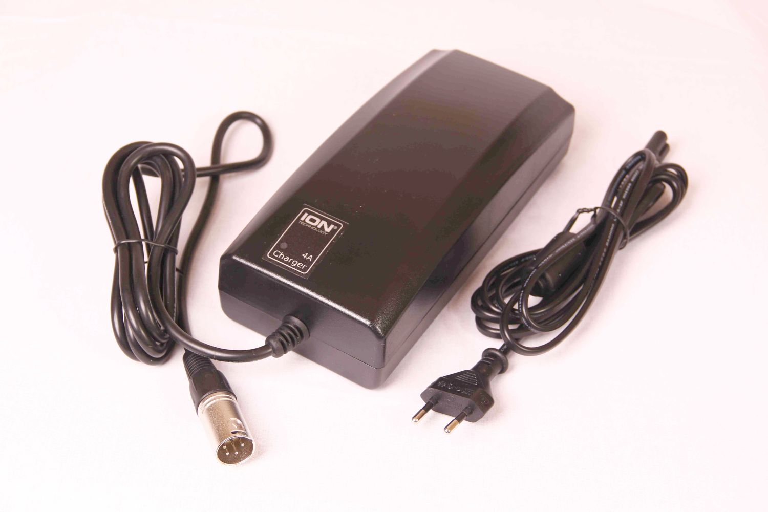 EBP OPLADER ION ACCU 36V LI-ION PMU4 SNEL 4A ZW